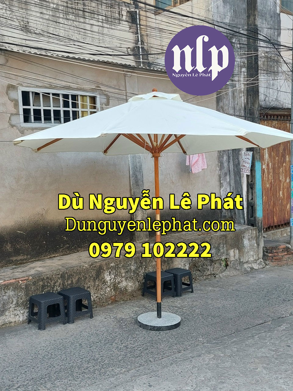Dù che nắng mưa ngoài trời Quận 7 Dù che nắng mưa ngoài trời Quận 7