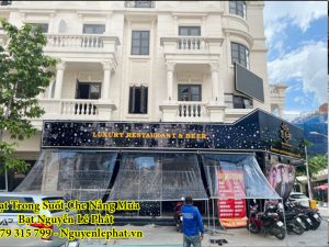Bạt nhựa PVC trong suốt che mưa