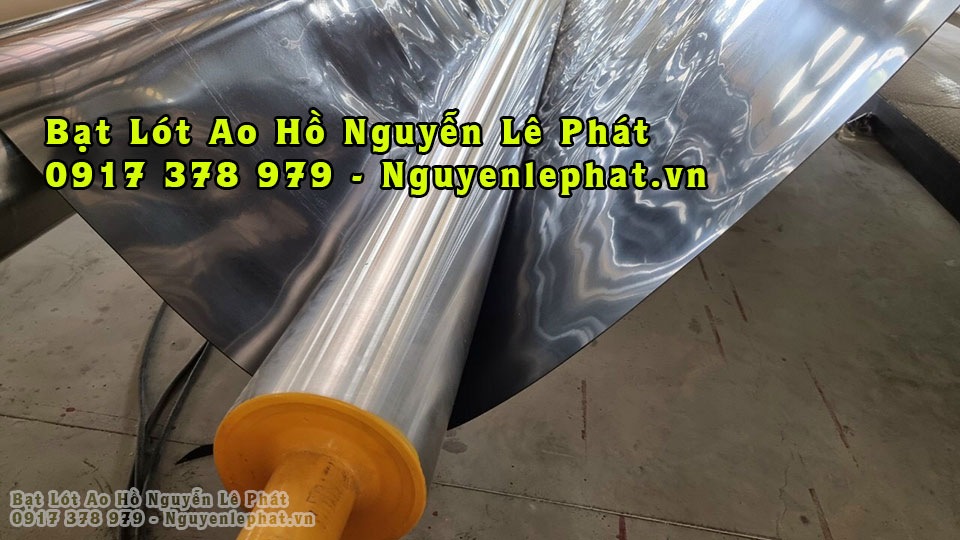 Khổ bạt nhựa HDPE may ép thành phẩm tại công ty sản xuất