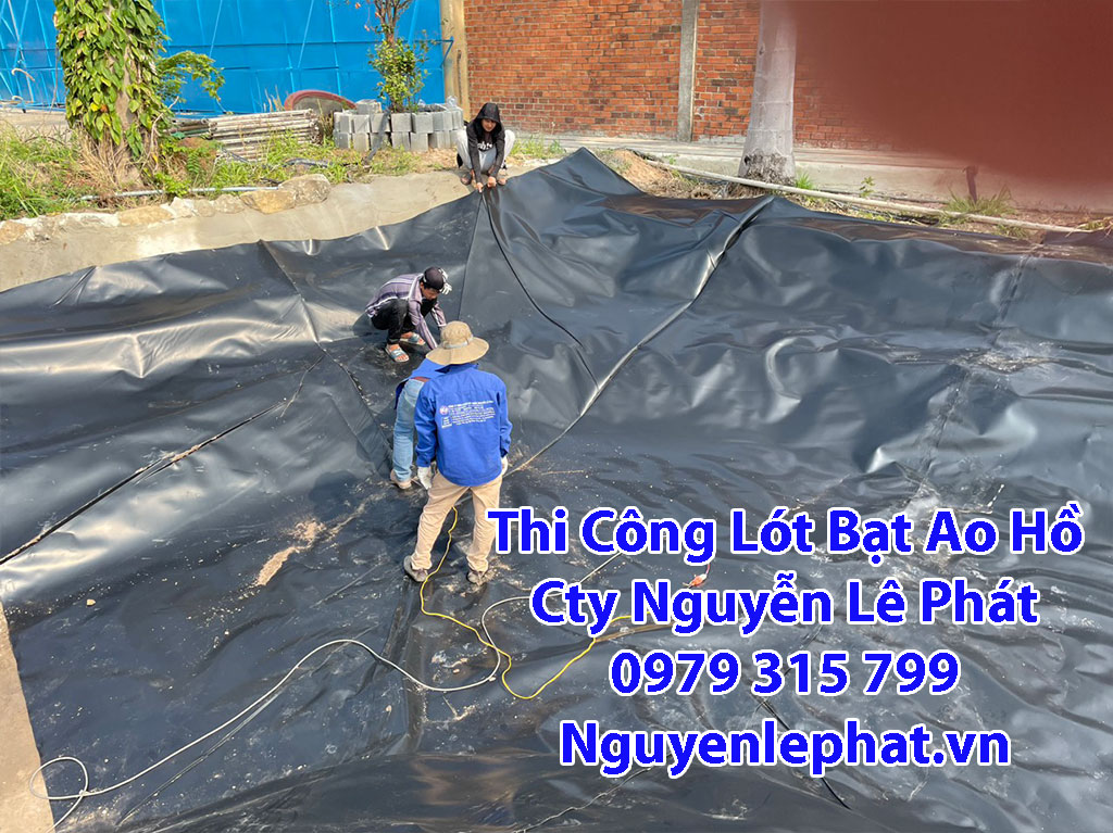 Thi công bạt lót ao hồ