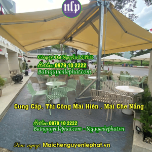 Mái bạt che xếp quay tay